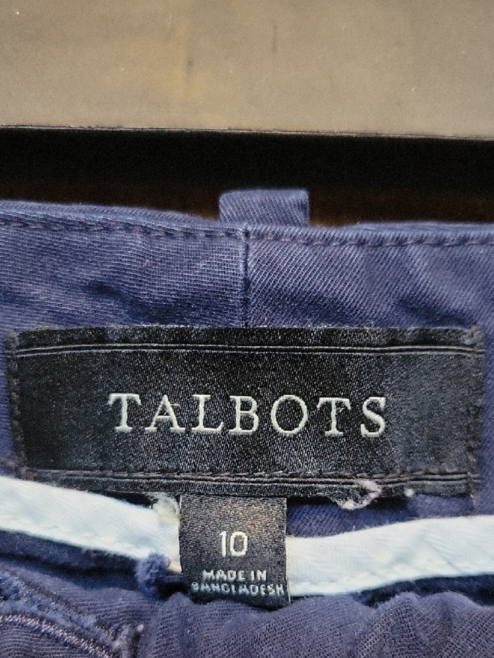 Talbots Navy Tailored Bermuda Shorts Cotton Stretch Size 10 - Picture 2 of 10